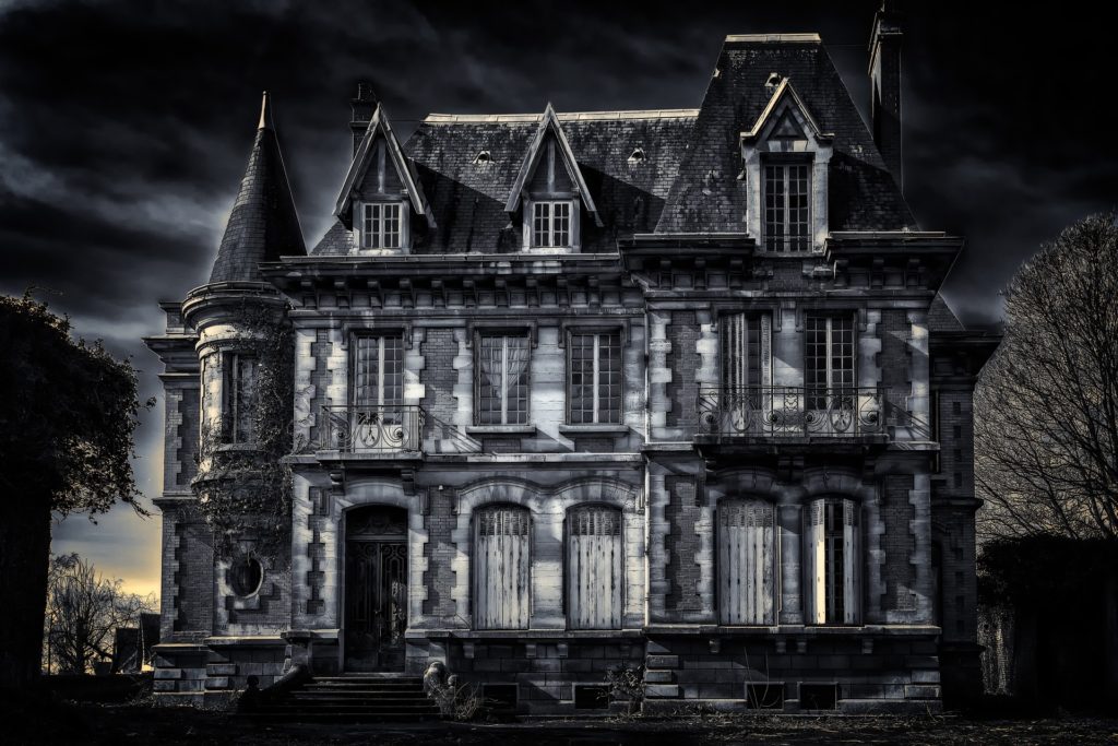 A dark haunted looking mansion